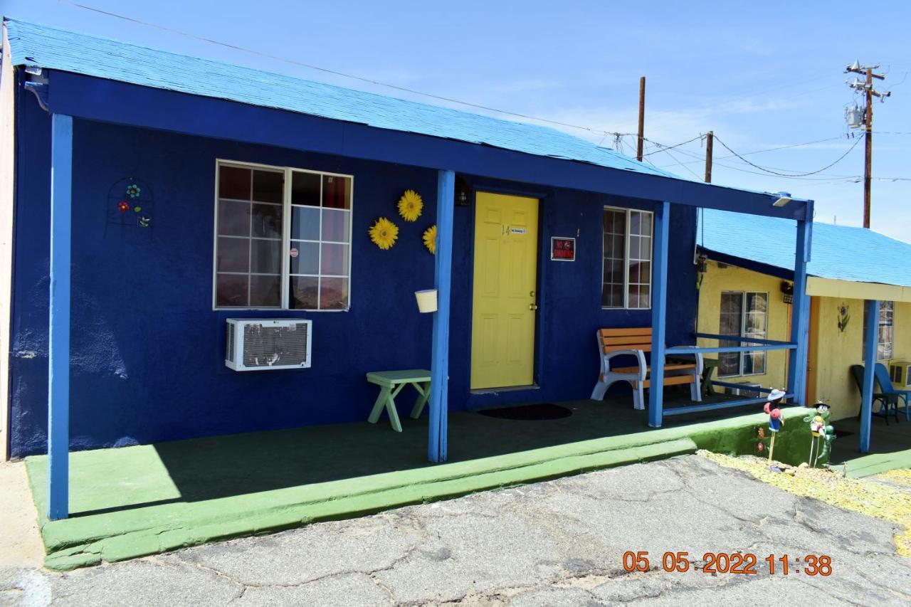 9 Palms Inn Twentynine Palms Dış mekan fotoğraf