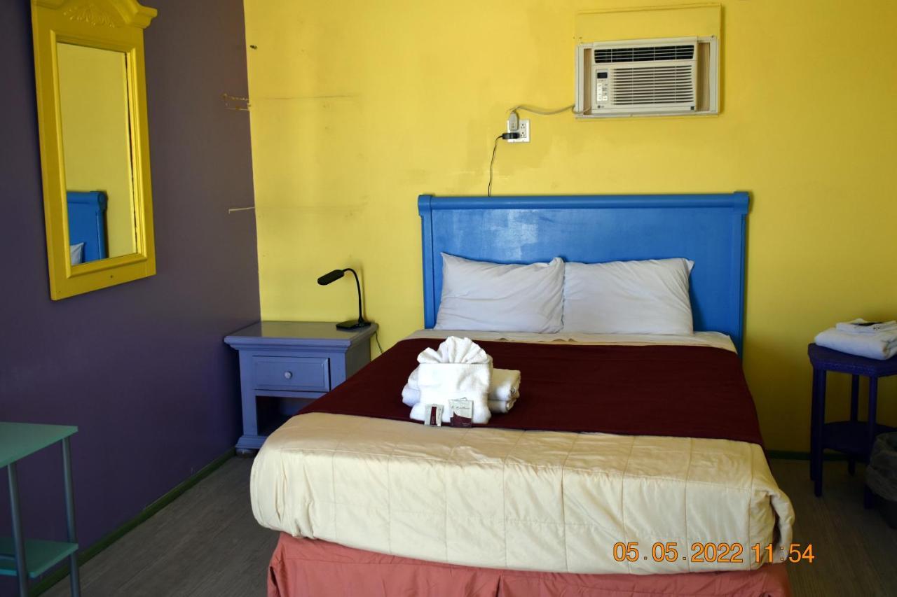 9 Palms Inn Twentynine Palms Dış mekan fotoğraf
